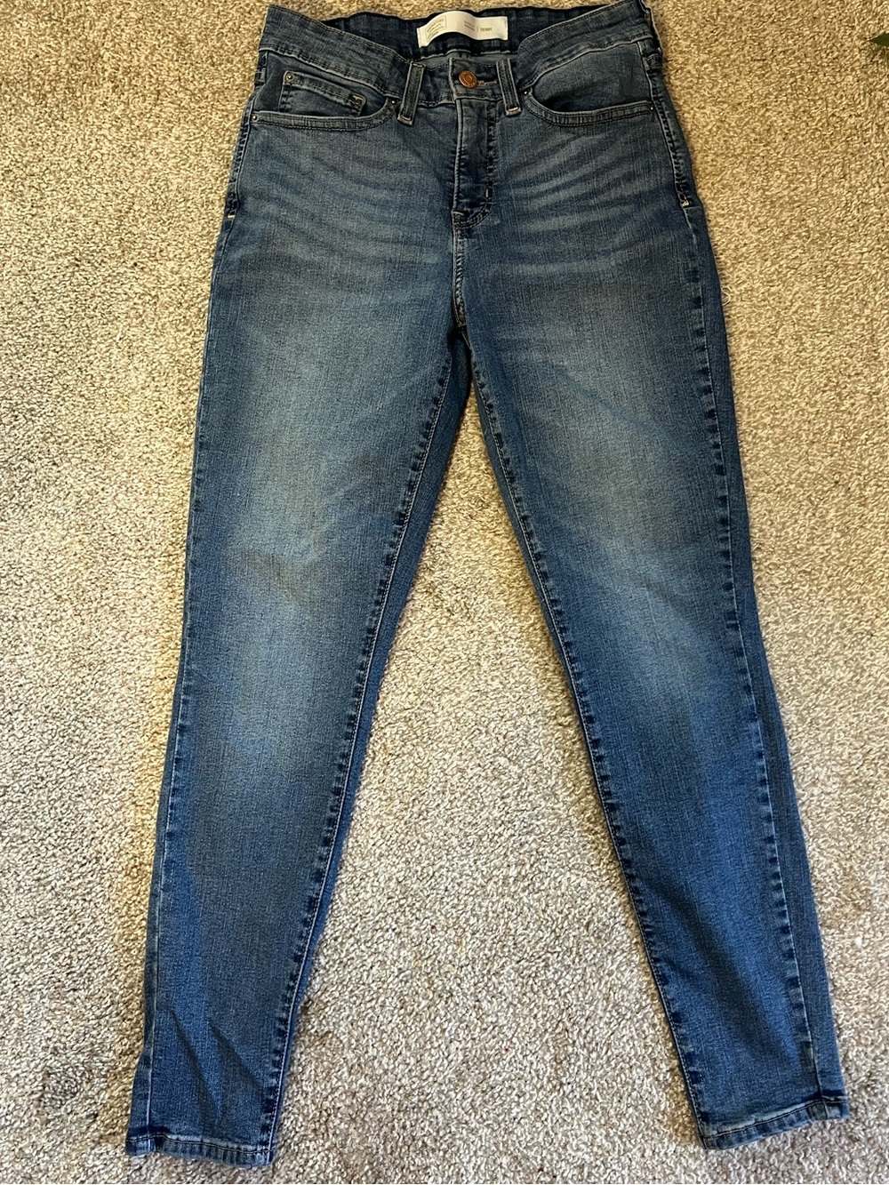 Signature by Levi Strauss Women's Medium Blue Skinny Jeans - 6 short